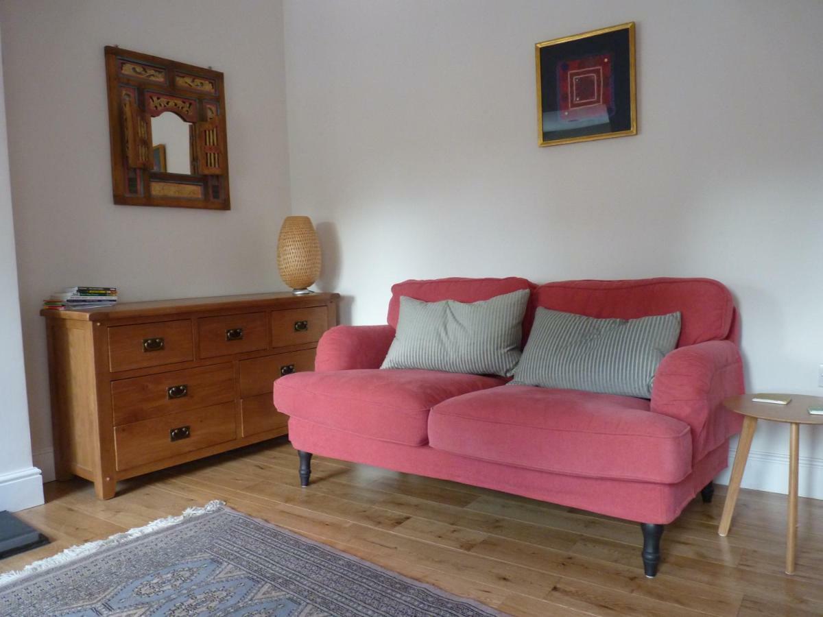 Brockenhurst Apartments Bagian luar foto