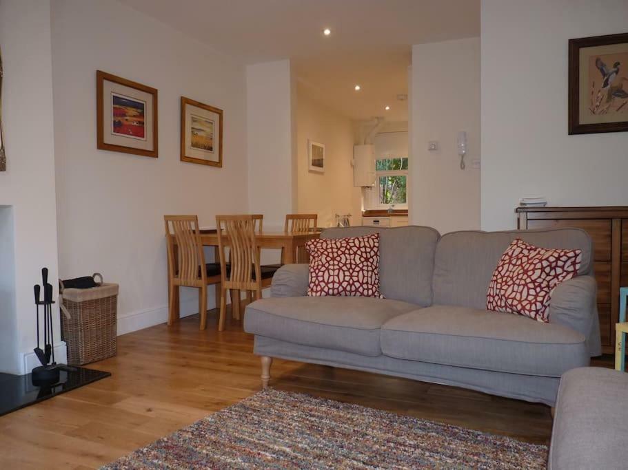 Brockenhurst Apartments Bagian luar foto